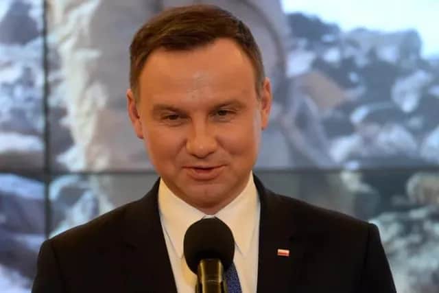 Ile lat ma Duda? Zaskakująca biografia prezydenta Polski.