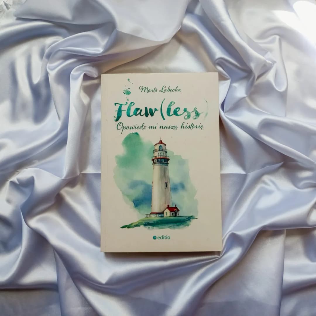 Flawless książka Marty Łabęckiej - kompletna analiza bestsellerowej powieści