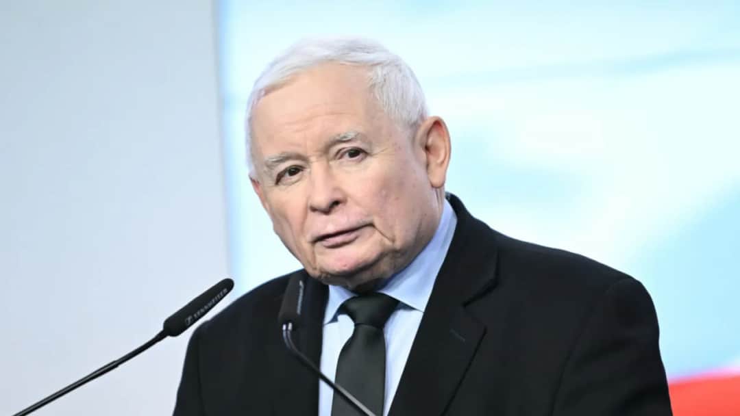Ile lat ma Jarosław Kaczyński? Zaskakująca prawda o wieku polityka