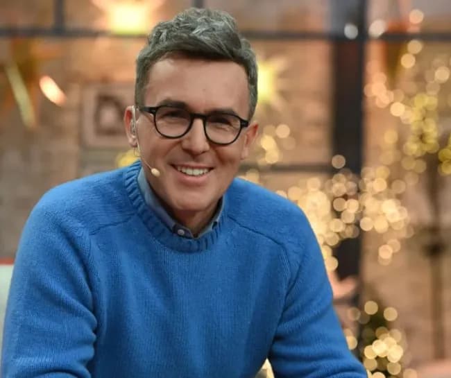 Ile lat ma Maciej Kurzajewski? Zaskakujący wiek prezentera