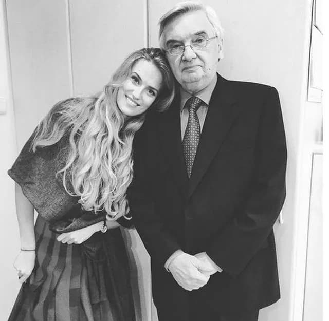 Kim jest żona Tadeusza Sznuka: nieznane fakty z życia małżonki prezentera