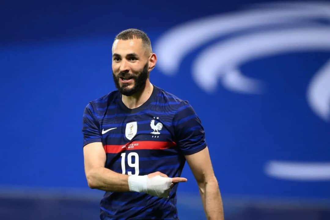 Czy Karim Benzema ma żonę? Prawda o jego życiu osobistym