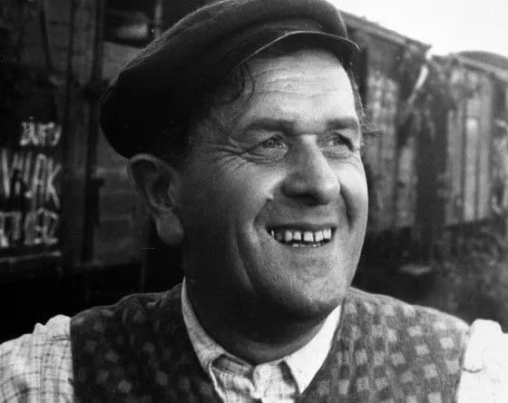 Kim jest Wacław z Zemsty? Odkryj jego złożoną osobowość i miłość