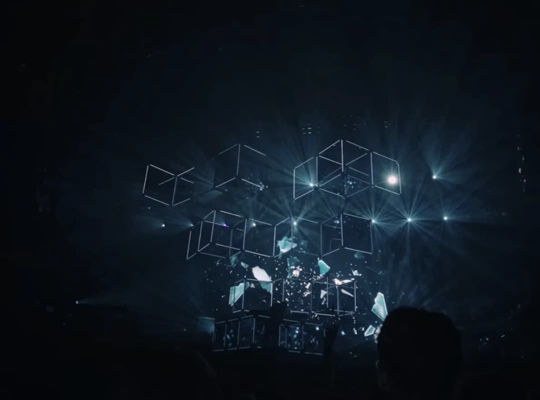 Świat usług cyfrowych bez tajemnic: jak wybierać platformy i dbać o bezpieczeństwo