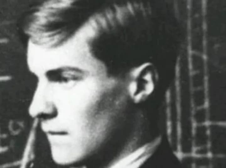 Kiedy urodził się Zośka? Odkryj tajemnice jego życia